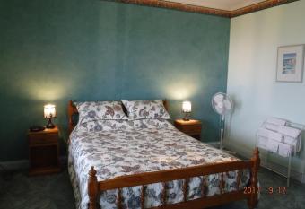 Arabella Country House allows 18 year olds to book a room