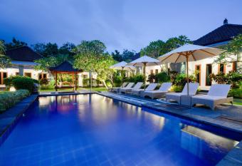 WIRA Homestay & Spa allows 18 year olds to book a room