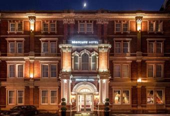 Mercure Exeter Rougemont Hotel allows 18 year olds to book a room