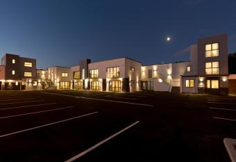 2 on Whiteleigh and 239 on Lincoln Motel allows 18 year olds to book a room