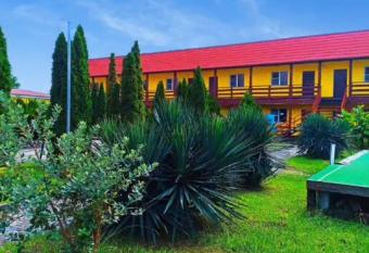                                                   ,                  has Balcony rooms