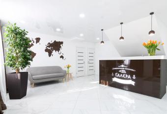 SPA Hotel Galera has rooms with a private hot tub