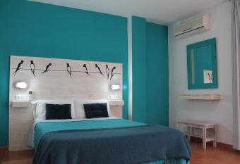 Hotel el Pino has Balcony rooms