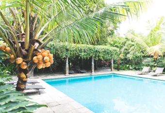 Indian Summer House has Balcony rooms