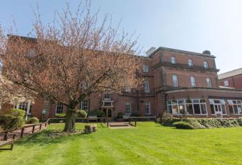 Derby Midland Hotel, BW Signature Collection allows 18 year olds to book a room