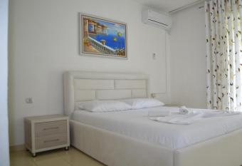 Villa Viktor has Balcony rooms