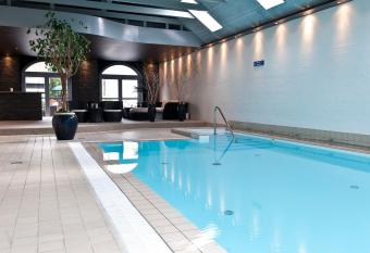 Hotel Scheelsminde has Balcony rooms