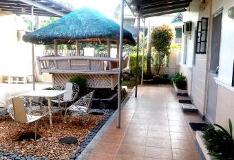 BTH Traveller s Home has Balcony rooms