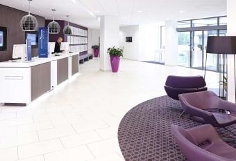 Novotel Leeds Centre allows 18 year olds to book a room