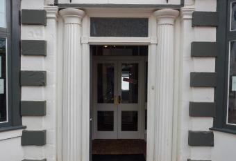 The Mariners House allows 18 year olds to book a room