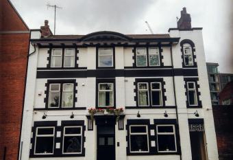 The Crow Inn allows 18 year olds to book a room