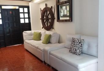 La Casita has Balcony rooms