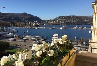 Piazza Cavour has Balcony rooms