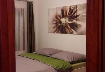 RP FitLife St  di     s Vend  gh  z has Balcony rooms