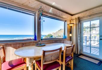 Wave Watch `N has Balcony rooms