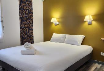 Fasthotel Avignon Nord Le Pontet allows 18 year olds to book a room