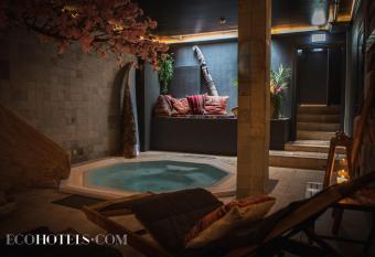 Axel Guldsmeden has Balcony rooms