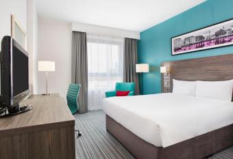 Leonardo Hotel Belfast - Formerly Jurys Inn allows 18 year olds to book a room