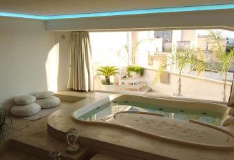 Dimora TerraNostra&Spa has Balcony rooms