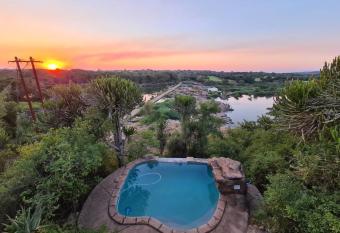 River Hill Lodge allows 18 year olds to book a room