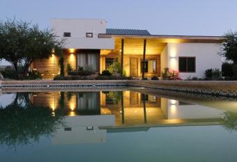 Callihue Lodge allows 18 year olds to book a room