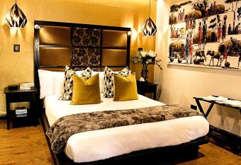 Kgarebana Boutique Guesthouse allows 18 year olds to book a room