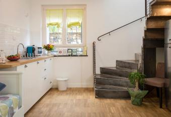 B&B VillaRocca da Ines e Perizia allows 18 year olds to book a room