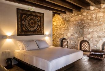 Trinity Boutique Hotel has Balcony rooms