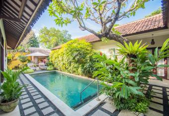 Kembali Lagi Guest House allows 18 year olds to book a room