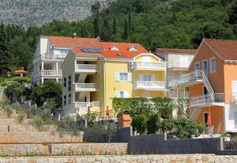 Apartment Slano 3183c has Balcony rooms