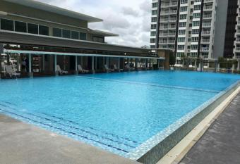 Sandakan Spacious and Comfortable Pool View Condo has Balcony rooms