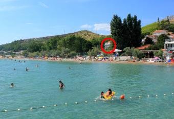 Rooms by the sea Duce, Omis - 3063 has Balcony rooms