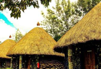 Dovenest Lodge has Balcony rooms