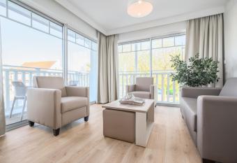 Evancy La Brise Des Dunes has Balcony rooms