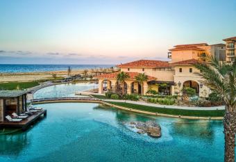 Grand Solmar Pacific Dunes Resort, Golf & Spa has Balcony rooms