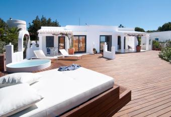 Villas Para  so de los Pinos has Balcony rooms