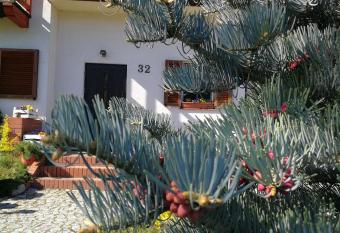 Apartament 32 has Balcony rooms