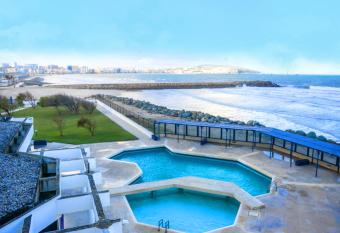 UMH Tarik Hotel allows 18 year olds to book a room