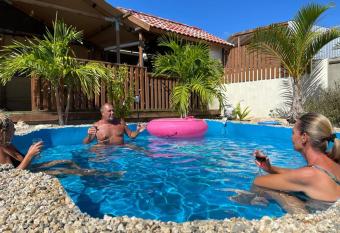 Casa Chiquito has Balcony rooms