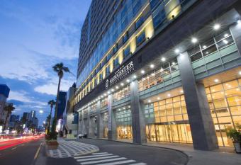 Gloucester Hotel Jeju allows 18 year olds to book a room