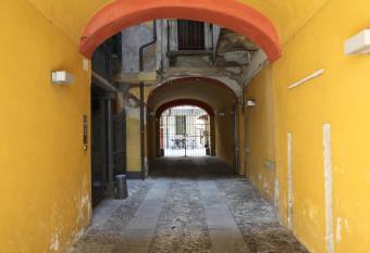 Appartamento Katia allows 18 year olds to book a room