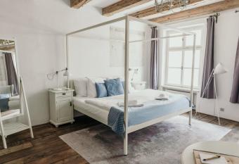 Miss Sophie s Olomouc - Boutique Hotel has Balcony rooms