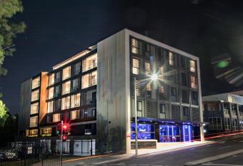 Studio 8 Residences - Adults Only has Balcony rooms