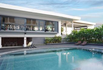 Mittapan Hotel has Balcony rooms