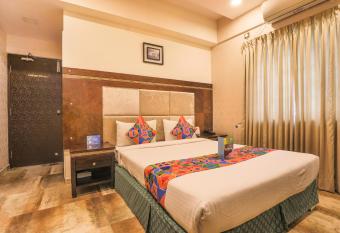 FabHotel Frazer Suites Pulikeshi Nagar allows 18 year olds to book a room