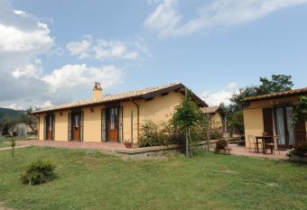 La Fraschetta allows 18 year olds to book a room