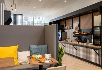 B&B HOTEL Saint-Nazaire Pornichet allows 18 year olds to book a room