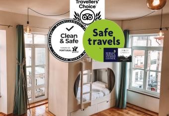 Urban Garden Porto Central Hostel allows 18 year olds to book a room