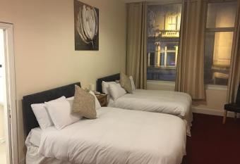 ML Lodge allows 18 year olds to book a room