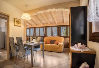 Casa Camilla has Balcony rooms